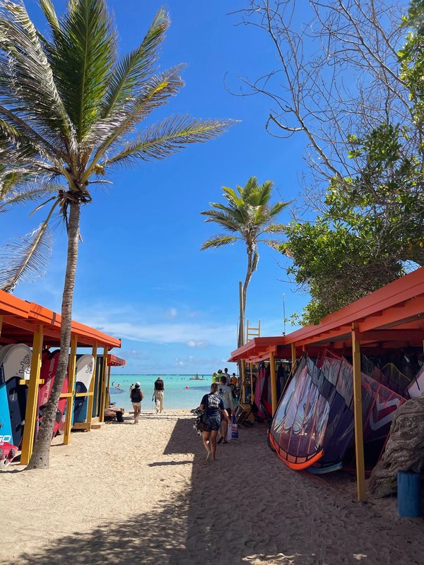 Bonaire Sorobon Beach Jibe City windsurfen lagune